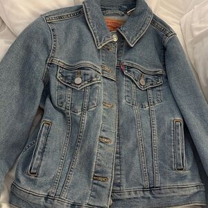 100% Authentic Levi's Women's Light Blue Jean Denim Jacket